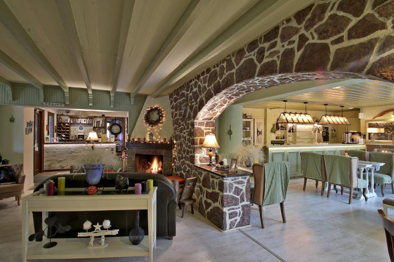 Boutique Hotel Skamnos アラコバ エクステリア 写真