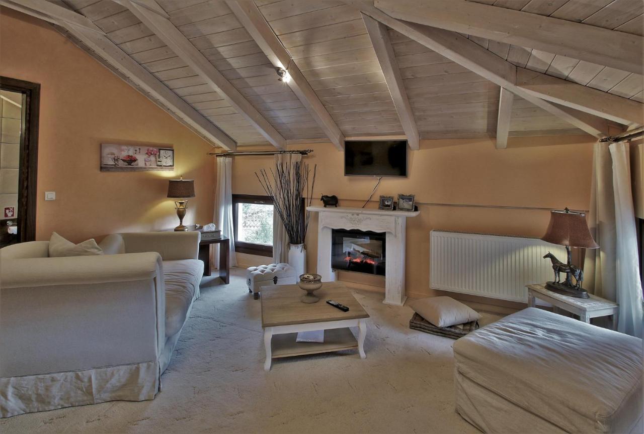 Boutique Hotel Skamnos アラコバ エクステリア 写真
